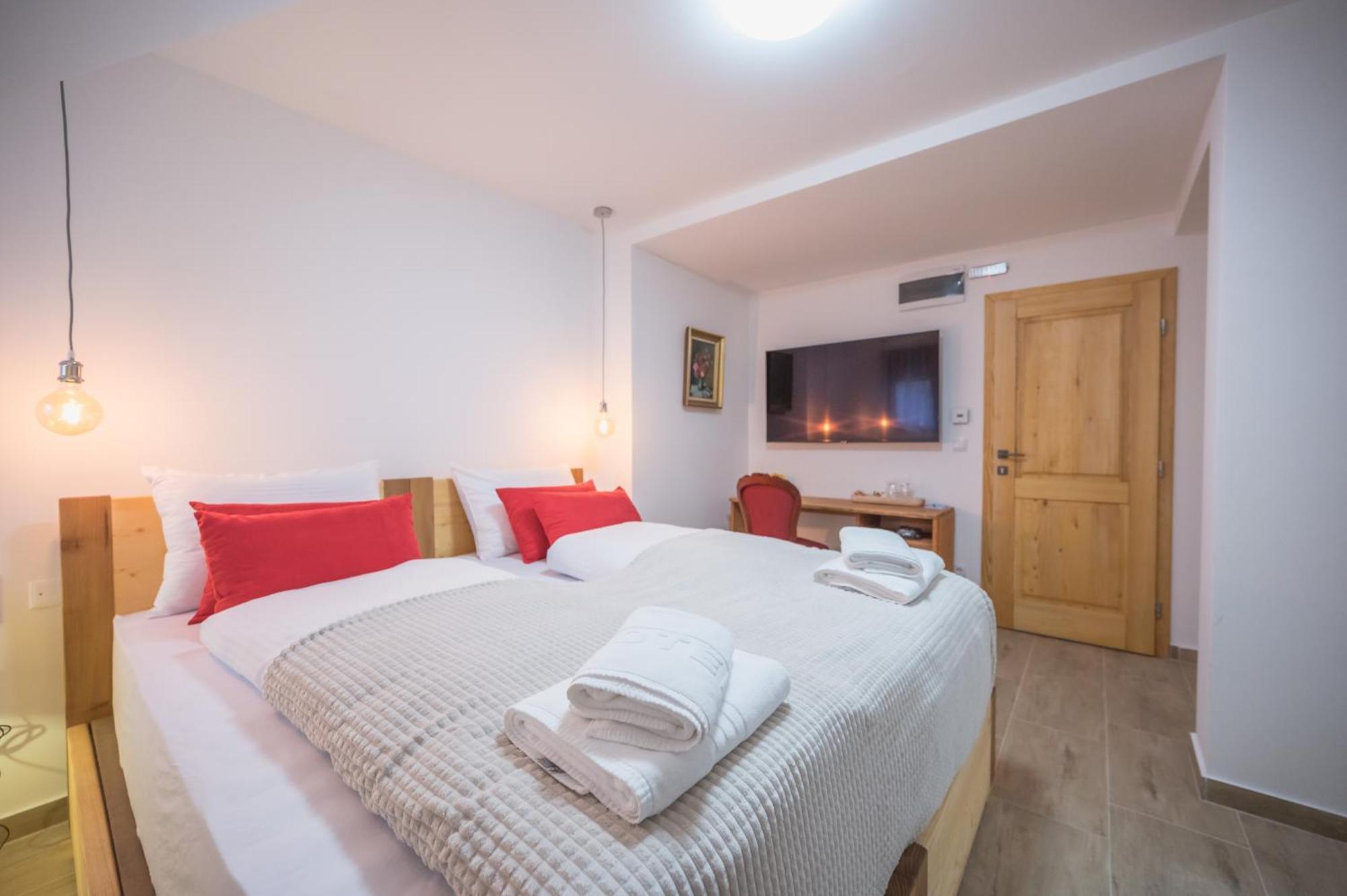 Konak Lecic Trsic Room photo