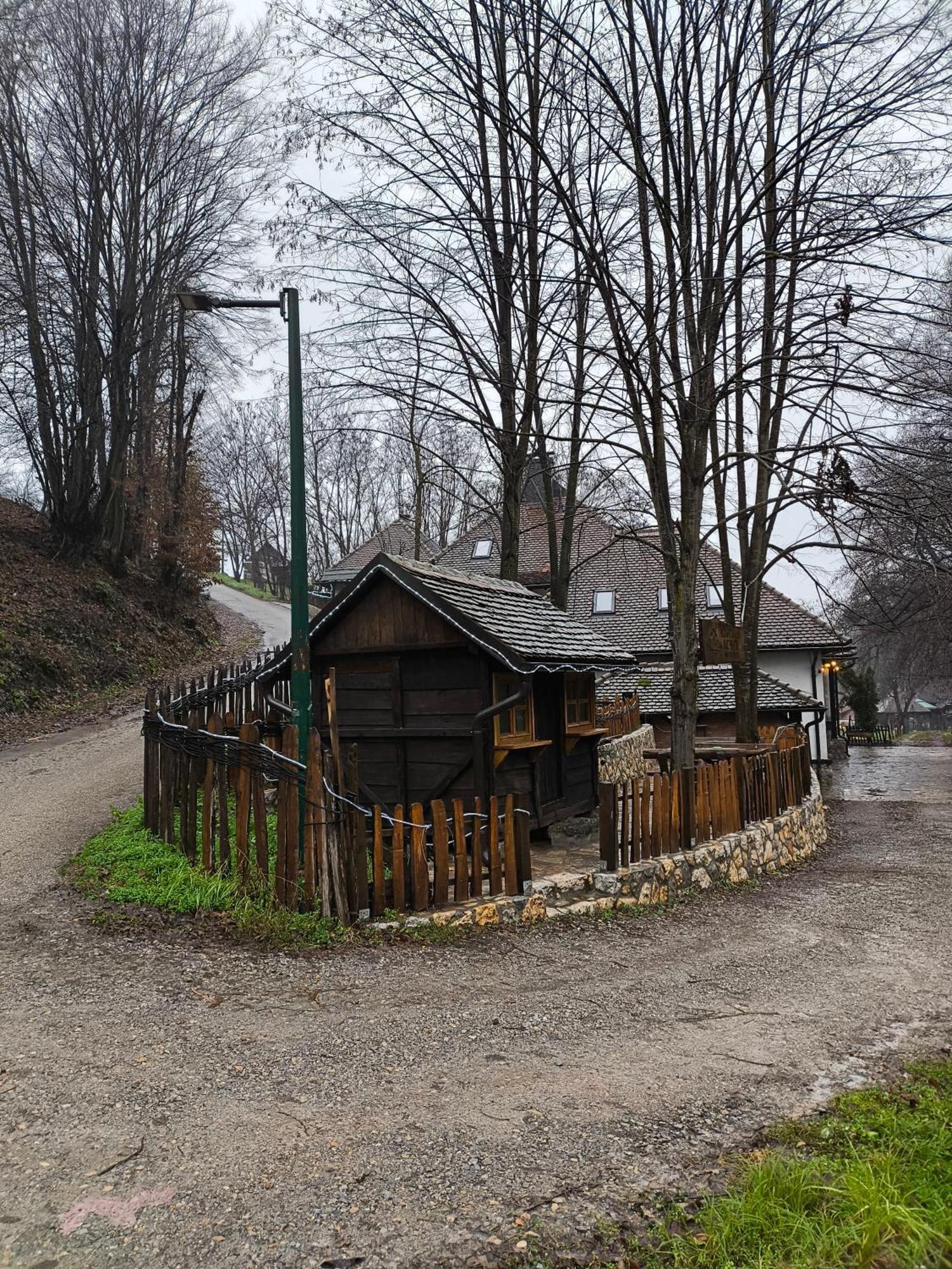 Konak Lecic Trsic Exterior photo